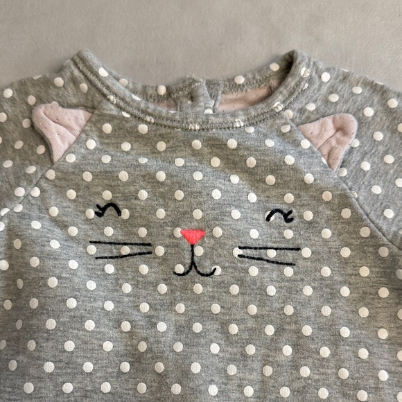 GAP - Grey and White Lined Polka Dot Footie Romper - Picture 3 of 5